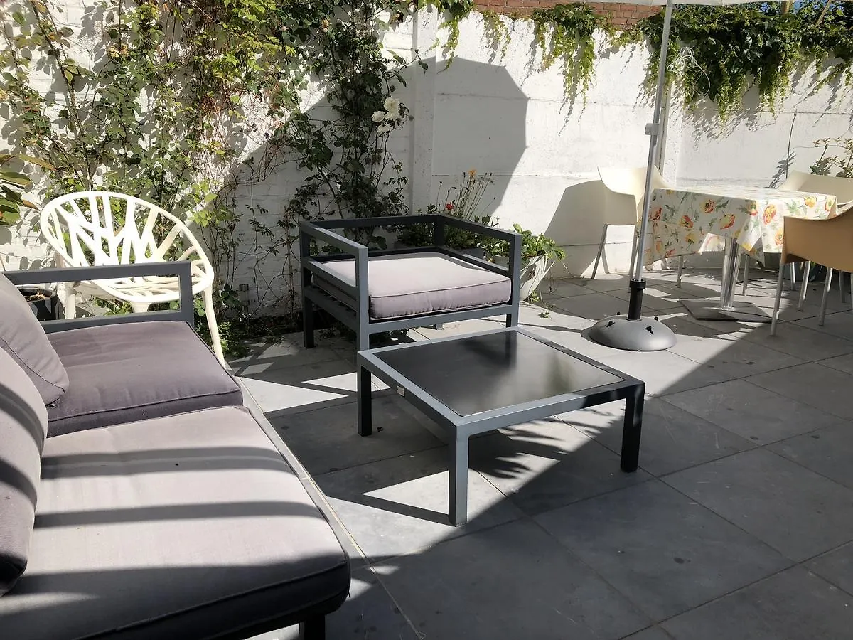 Guest house Guesthouse Poppies , Free Parking Ostend